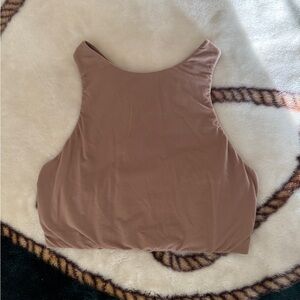 SKIMS Tan Fitted Sleeveless Crop Tank Top 🥥